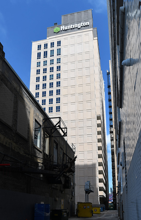 Huntington Bank Tower by John W. Cahill