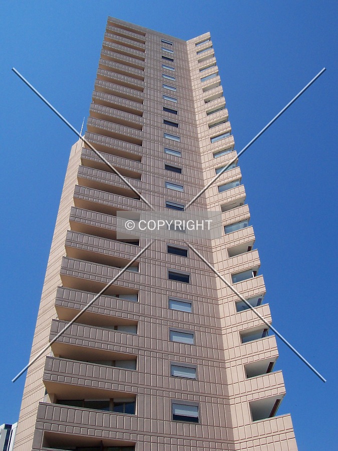 Le Mirabeau by Florian Barbier