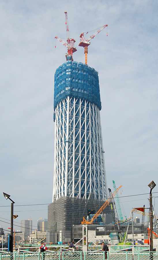 Tokyo Sky Tree by Kevin Hemphill