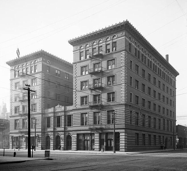 Hillman Hotel