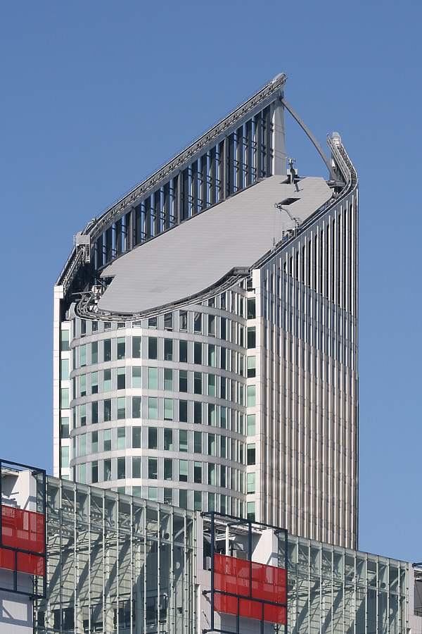 Hoftoren by Michiel van Dijk