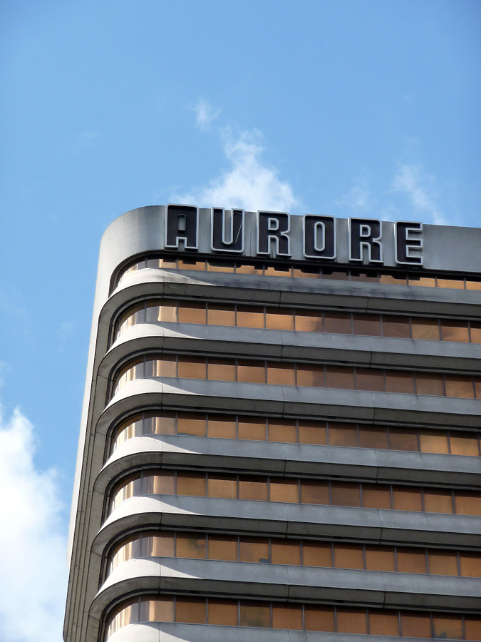 Tour Aurore by Nate Lindsey