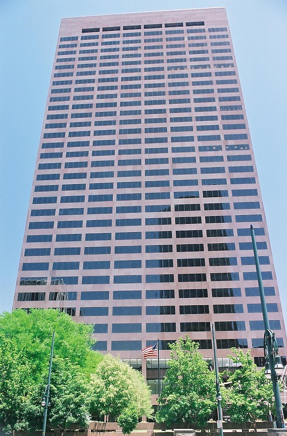 17th Street Plaza by Brian LoBue