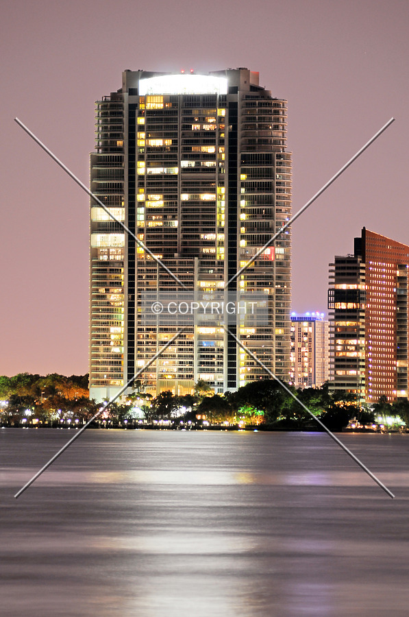 Santa Maria by Jorge Molina