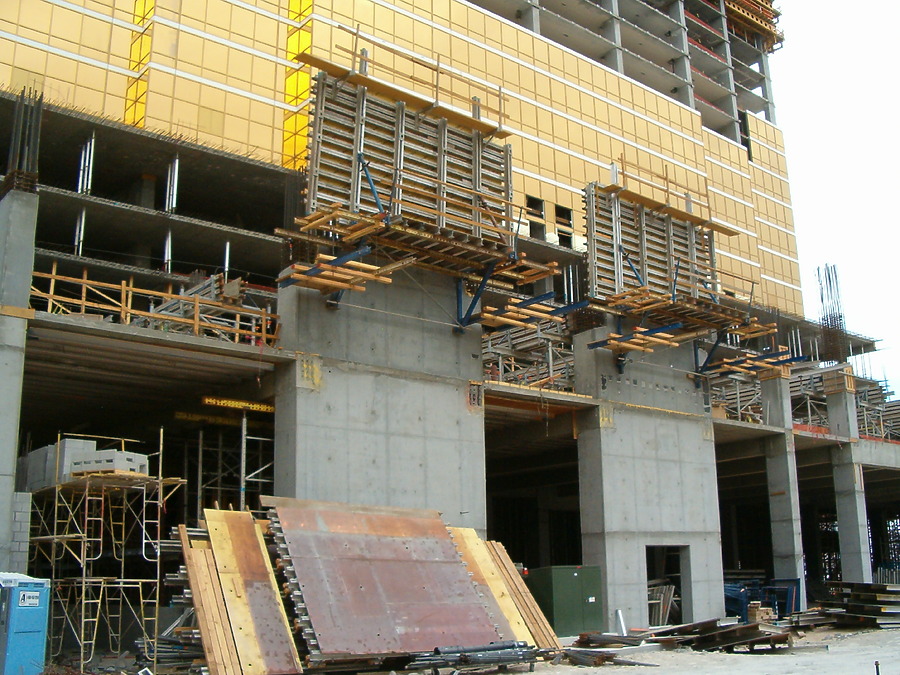 Trump International Hotel & Tower - Tower One by Rodney Gunn