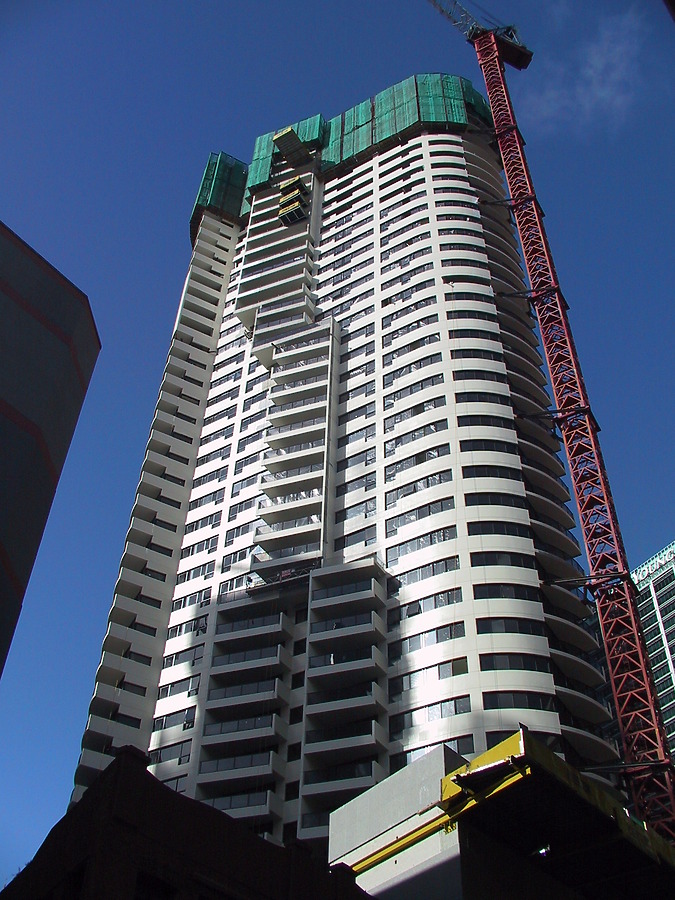 Meriton Tower by John Bek