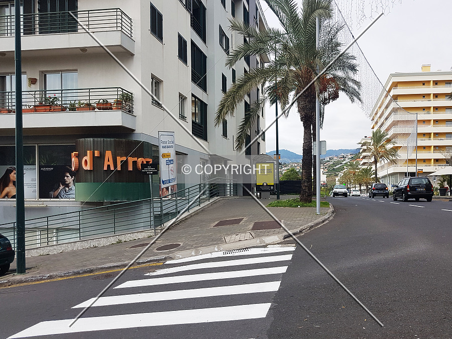 Rua José António de Freitas Gonçalves 19 by Nephilim