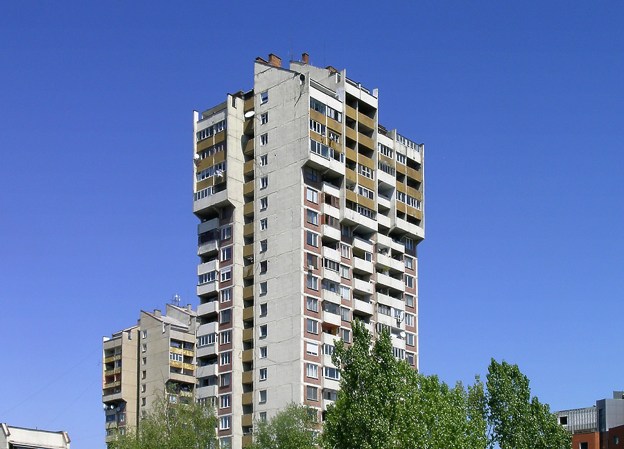 Mladost 1, Block 1V by Kaloian