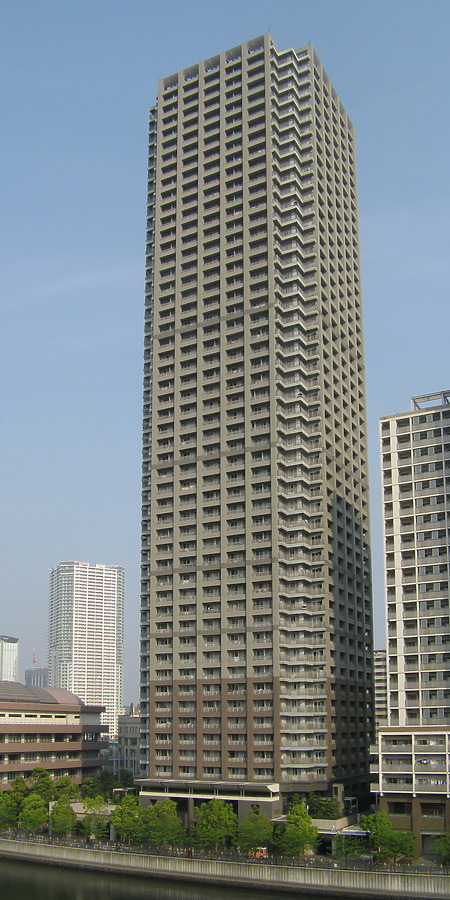 Harumi View Tower by Kevin Hemphill