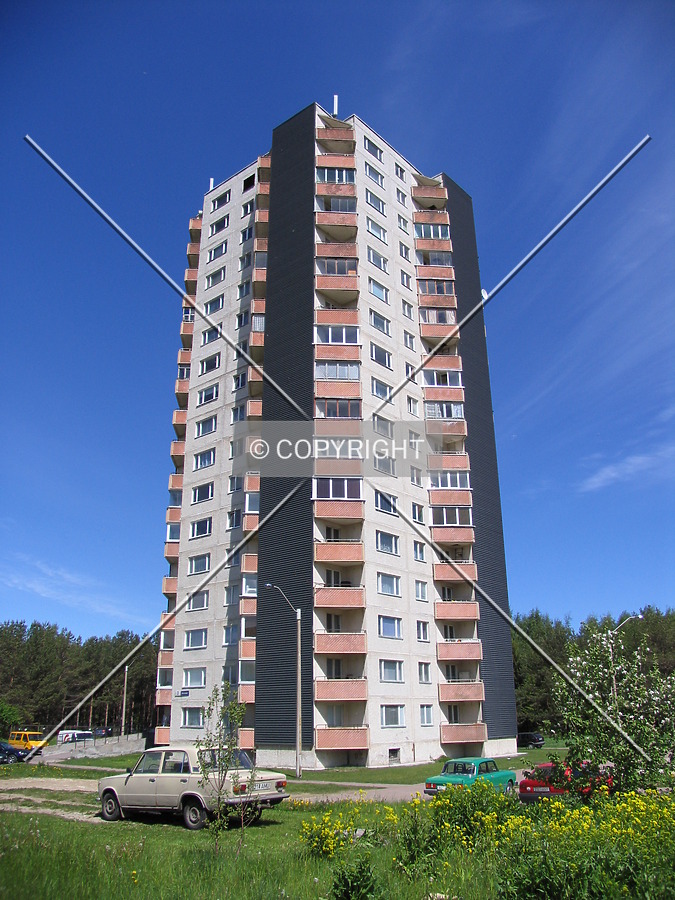 Sinimäe 3 by Risto Vähi