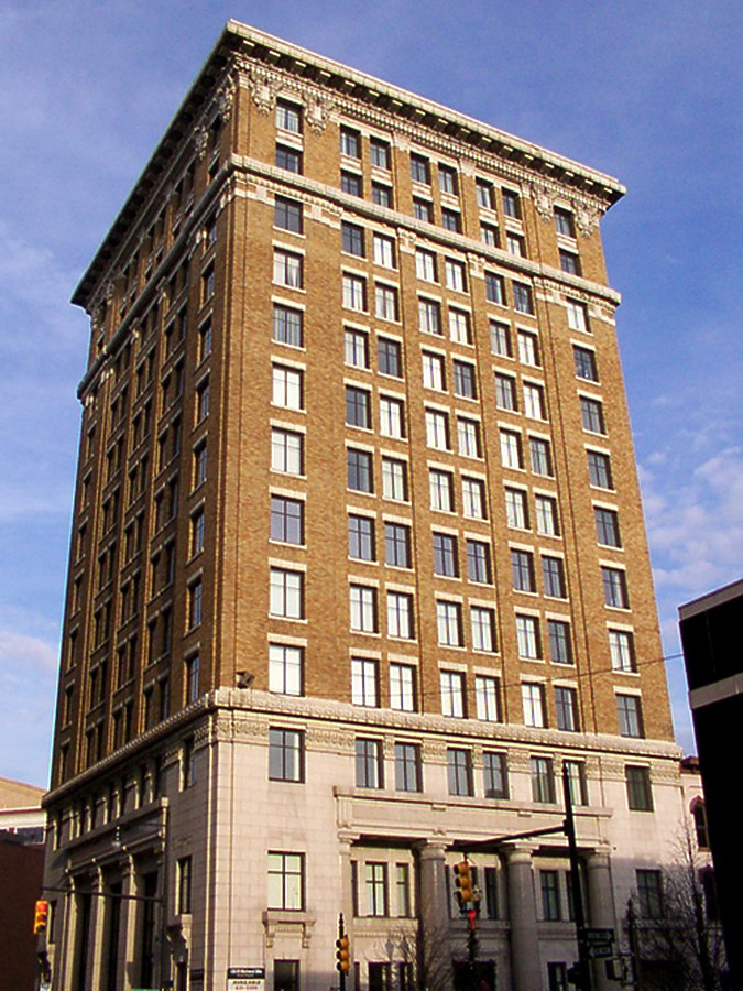 Select Bank Building by Daniel Kieckhefer