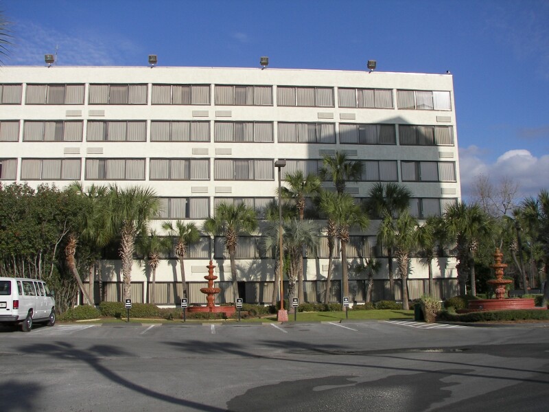 Holiday Inn