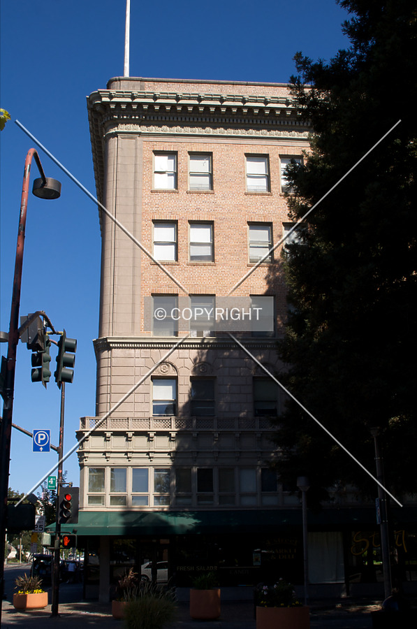 Rosenberg Building by Martin Bugajski