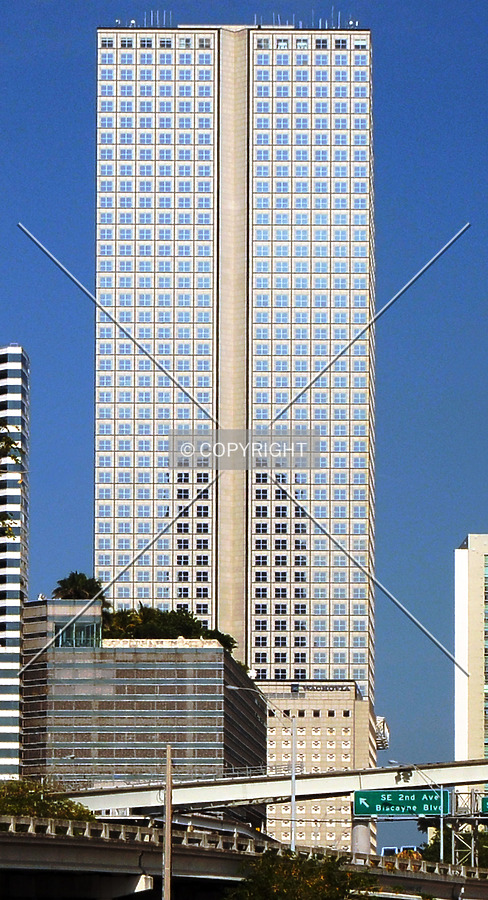 Southeast Financial Center by Jorge Molina
