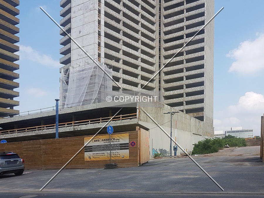 Vitopia Campus Tower II by Nephilim