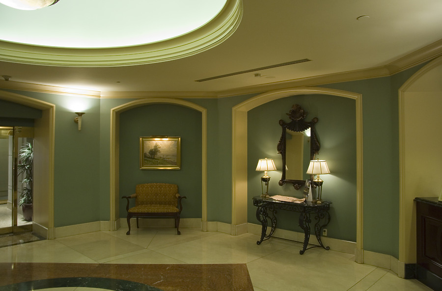 Fairmont Hotel Vancouver by Pavel Toczynski