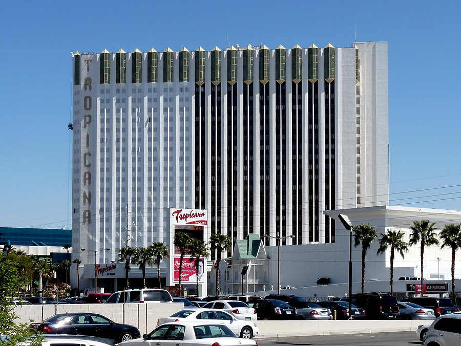 The Tropicana - Paradise Tower by Robin Spetz