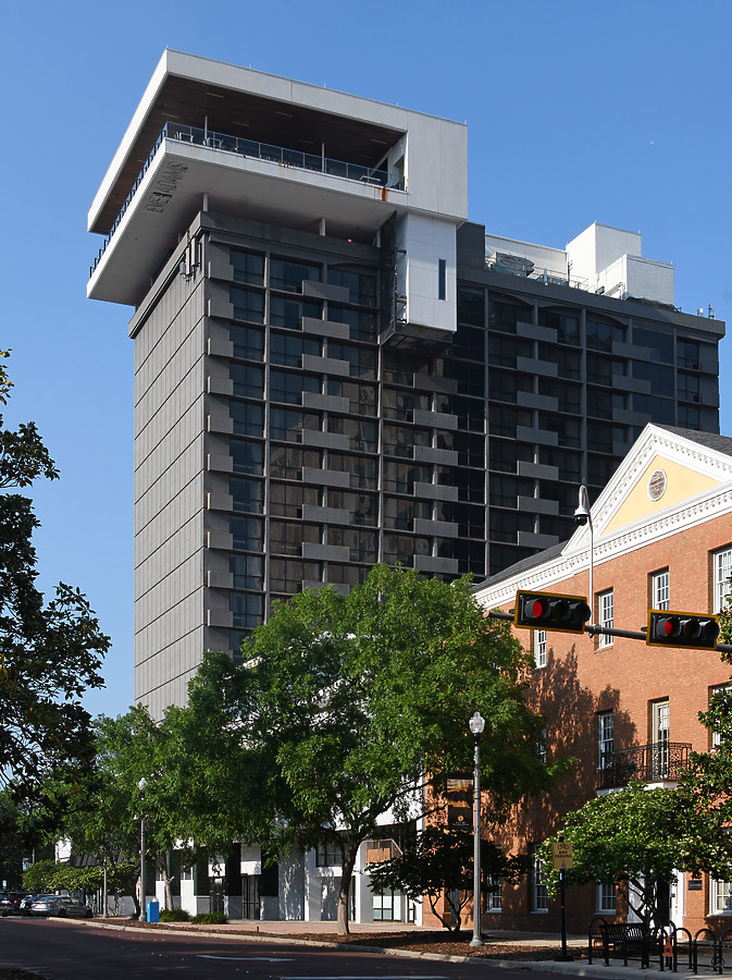DoubleTree by Hilton Hotel Tallahassee by John W. Cahill