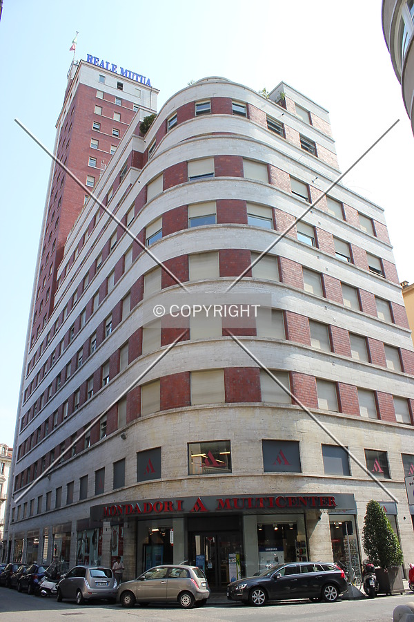 Torre Littoria by Florian Barbier