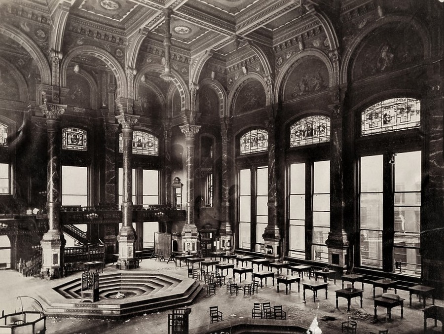 Board of Trade Building by Chicago History Museum, ICHi-031520