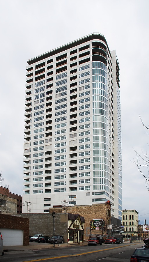 The Moderne by Huopa