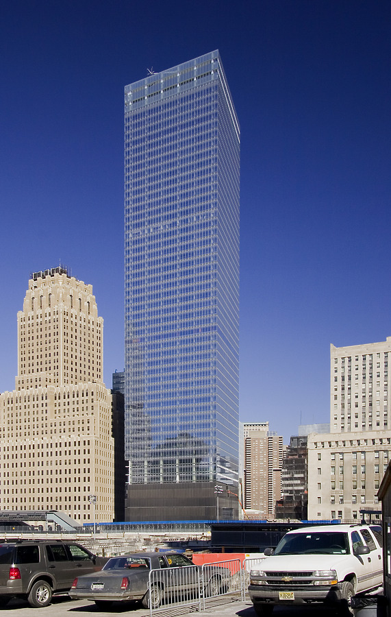 Seven World Trade Center by Pavel Toczynski