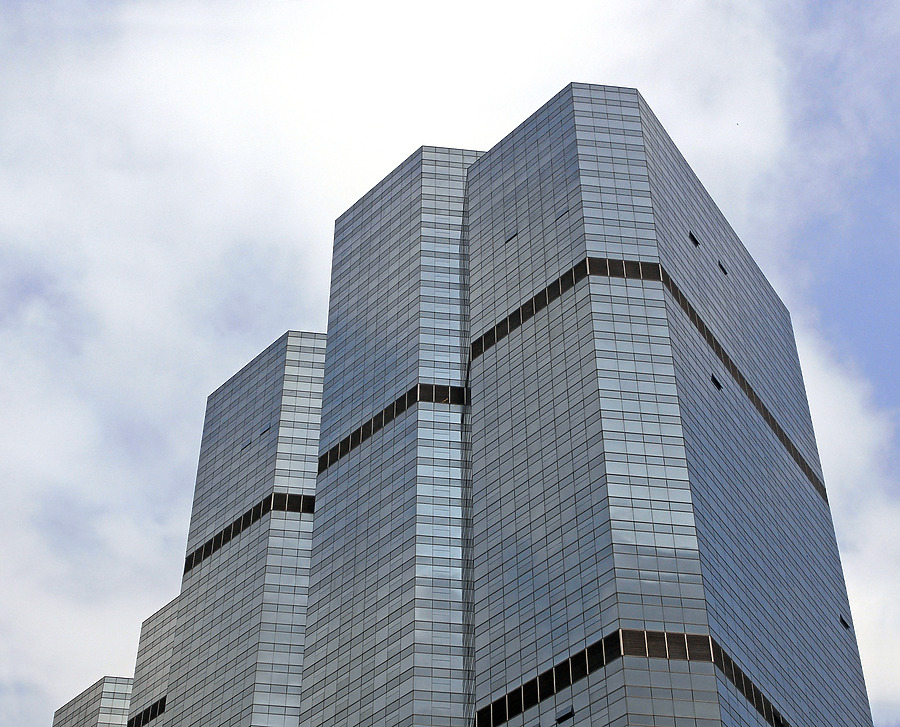 Empire Tower by Horst Kiechle