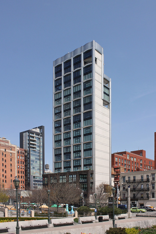 200 Eleventh Avenue by Ryan Hildebrand
