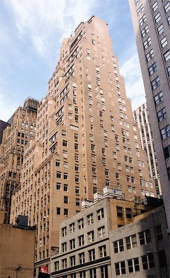 Renaissance Apartments by Scott Murphy