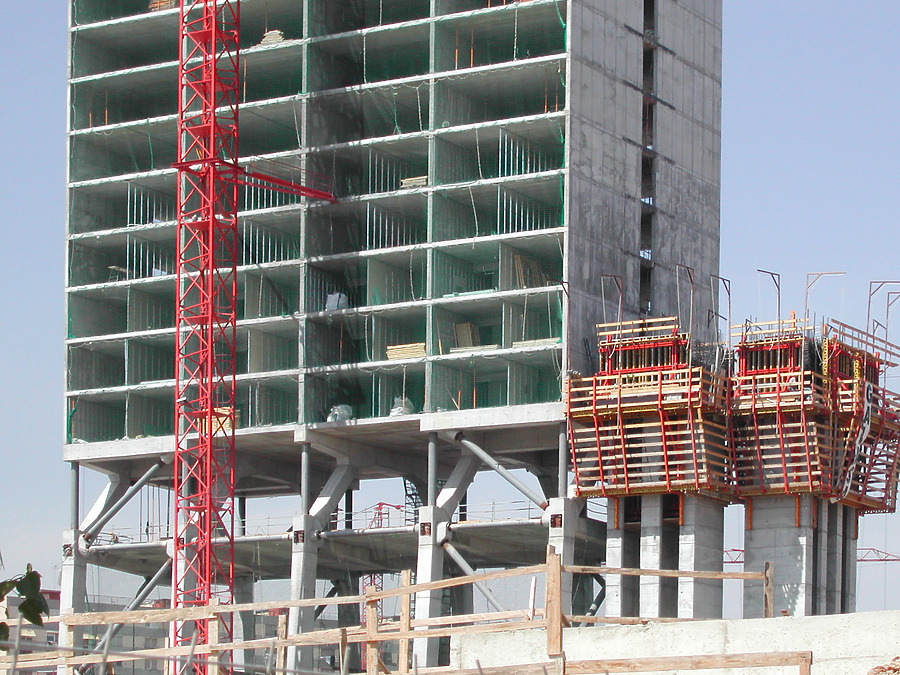 Hesperia Tower by David Guija