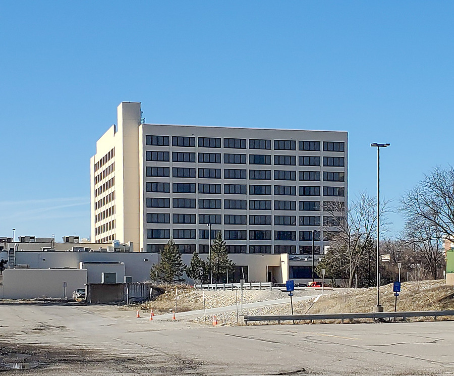 Capitol Plaza Hotel and Convention Center by Ryan Hildebrand
