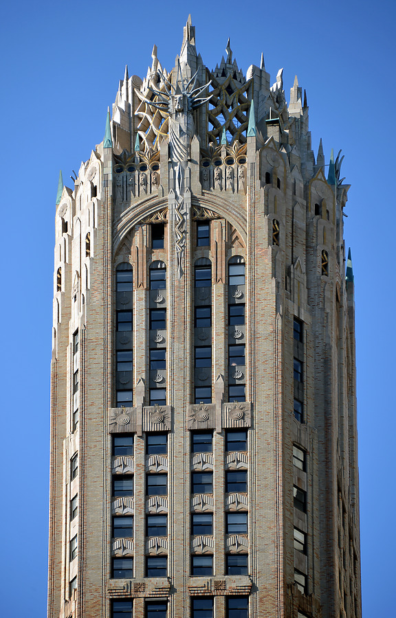 570 Lexington Avenue by John Cahill