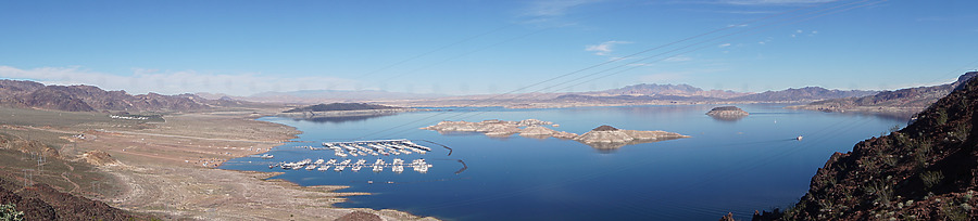 Lake Mead - Lakeview Overlook by Ryan Hildebrand