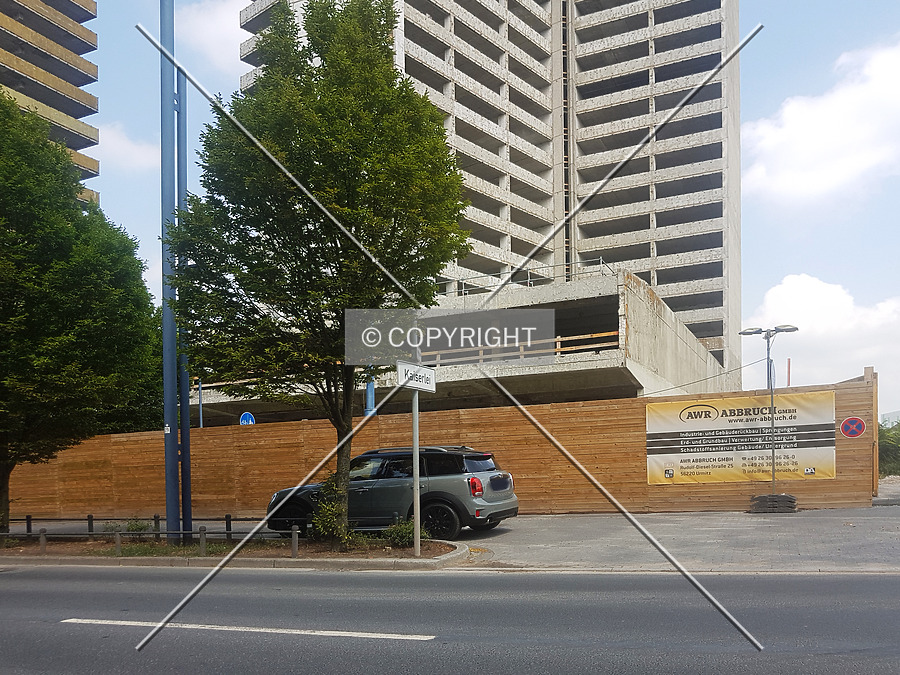 Vitopia Campus Tower II by Nephilim