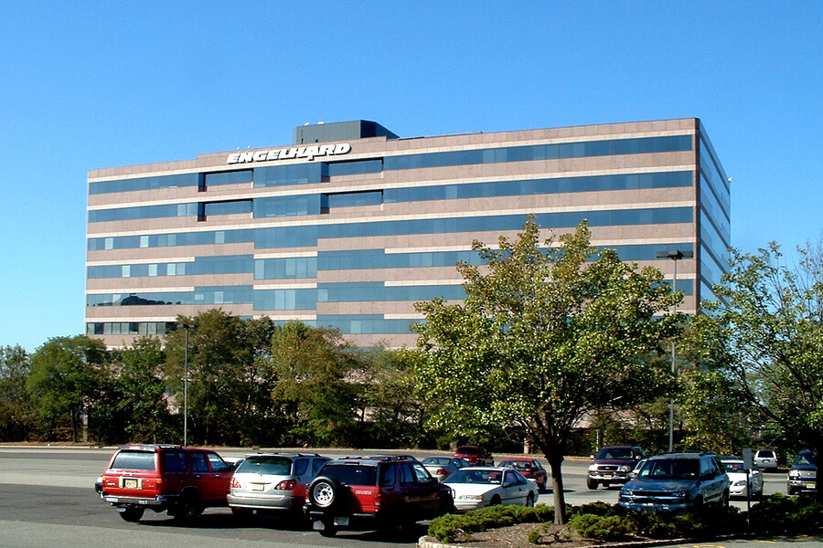 101 Wood Avenue South