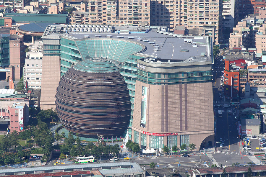 Core Pacific City by Michiel van Dijk