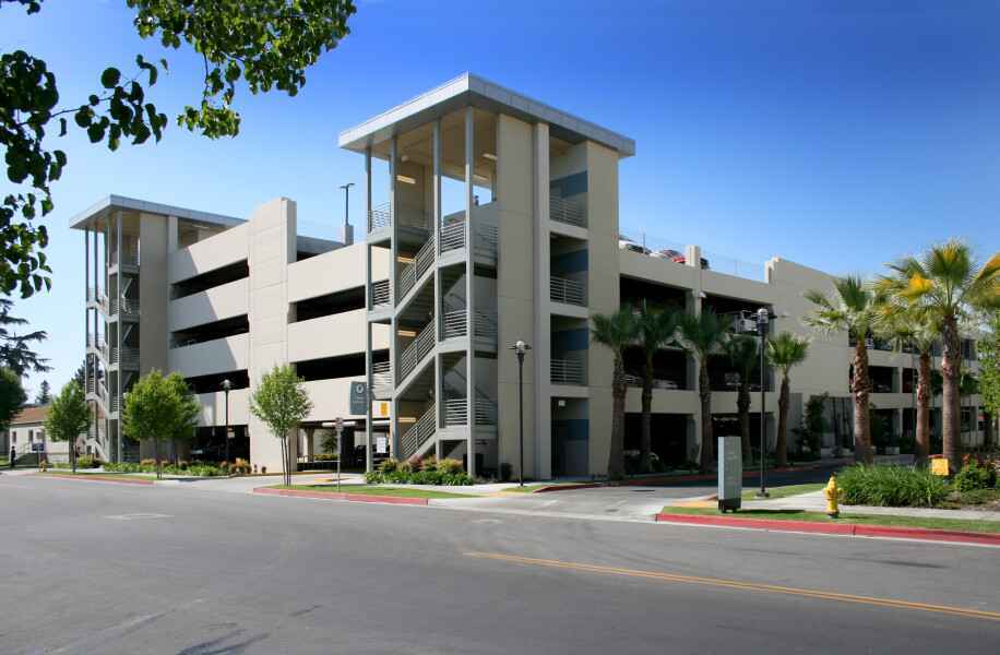 Madera County Government Center Parking Garage