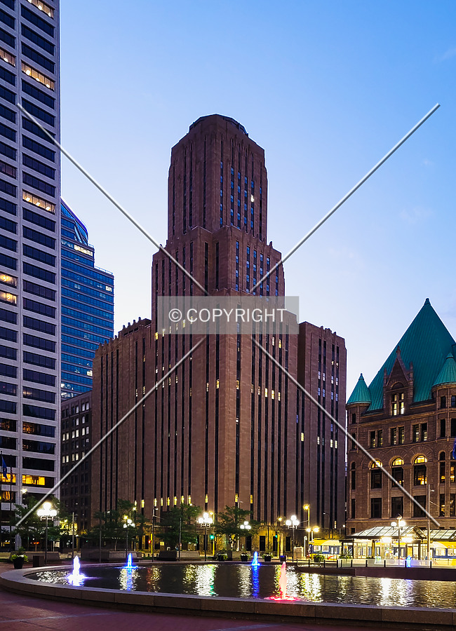 CenturyLink Building by Ryan Hildebrand