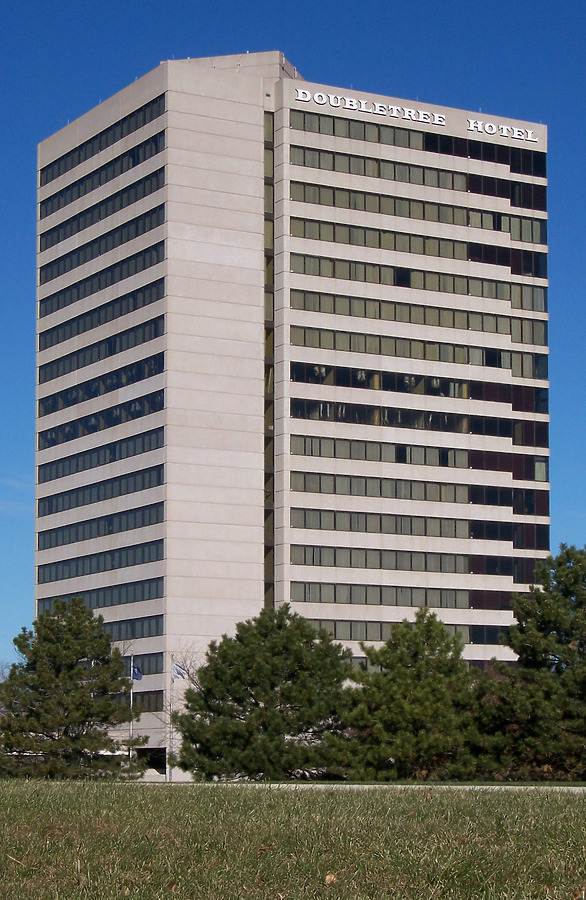 DoubleTree by Hilton Hotel Kansas City - Overland Park by Ryan Hildebrand