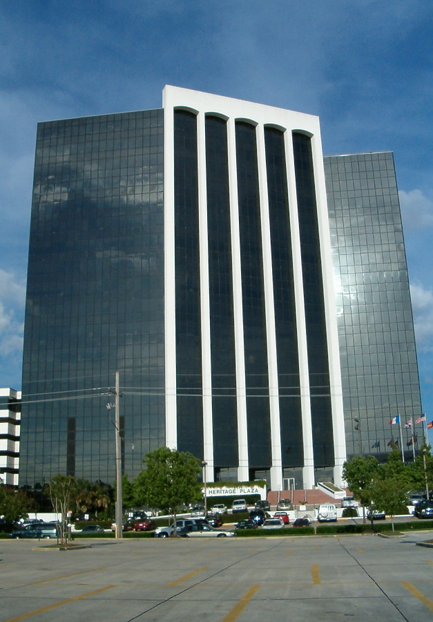 Heritage Plaza by Rodney Gunn