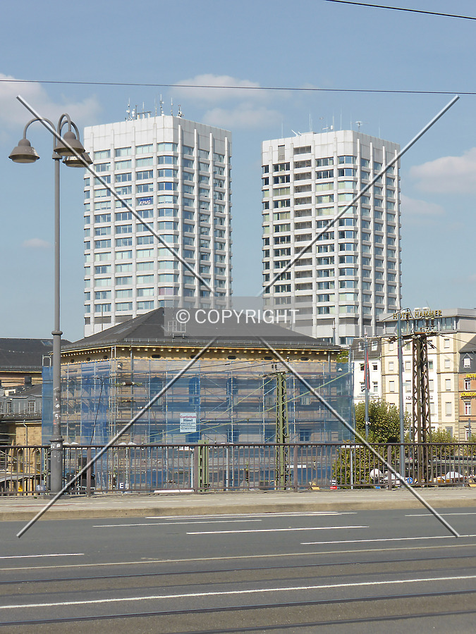 Bonifazius Platz II by Nephilim