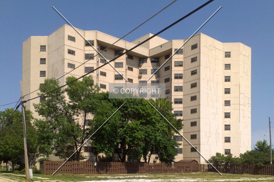 Lakeside Towers