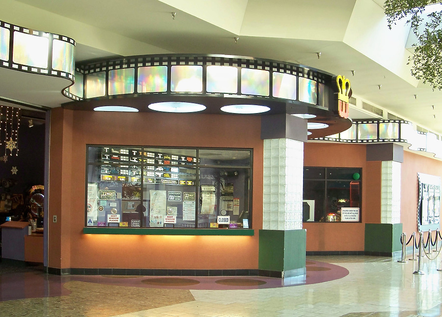 Jamestown Mall by Ryan Hildebrand