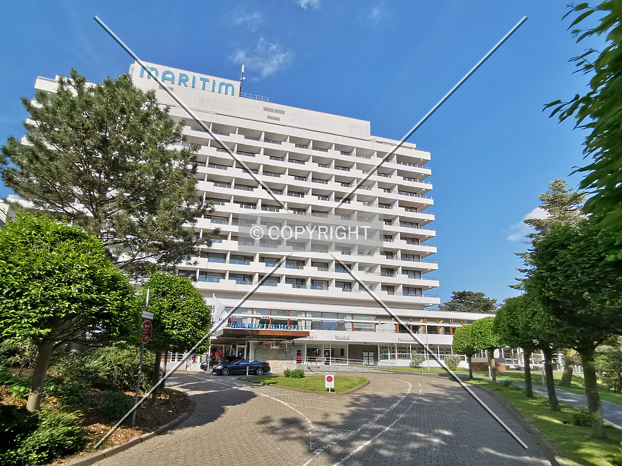 Maritim Seehotel Timmendorfer Strand by Nephilim