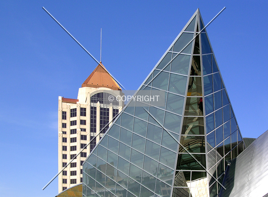 Taubman Museum of Art by Chris Patriarca