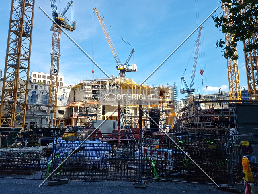 FOUR Frankfurt - Tower 4 by Nephilim