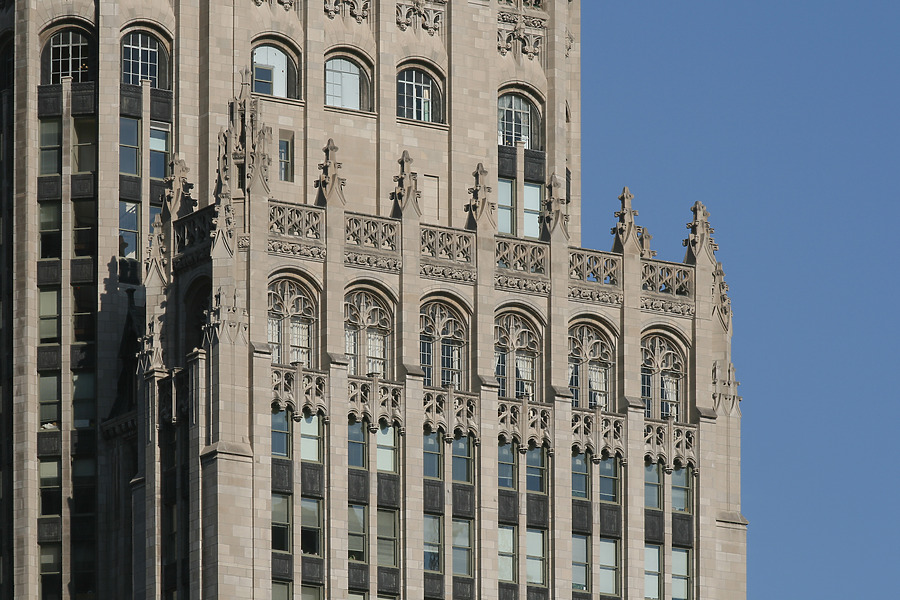 Tribune Tower by Michiel van Dijk