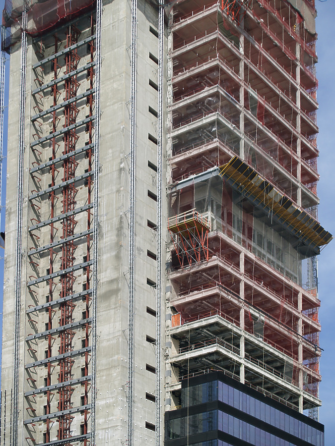 Torre Caja Madrid by Cesar Serrano