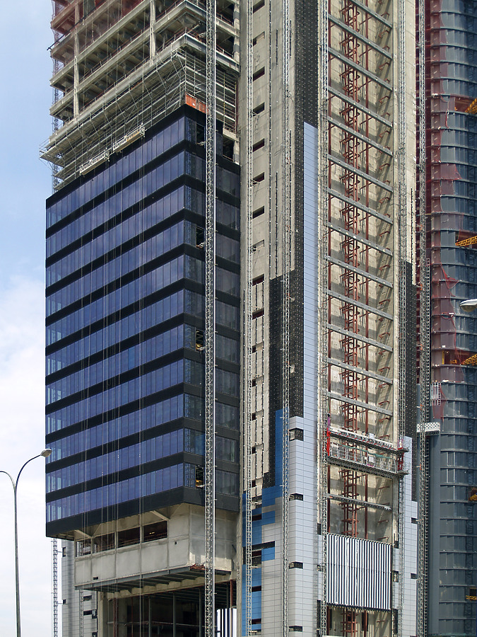 Torre Caja Madrid by Cesar Serrano