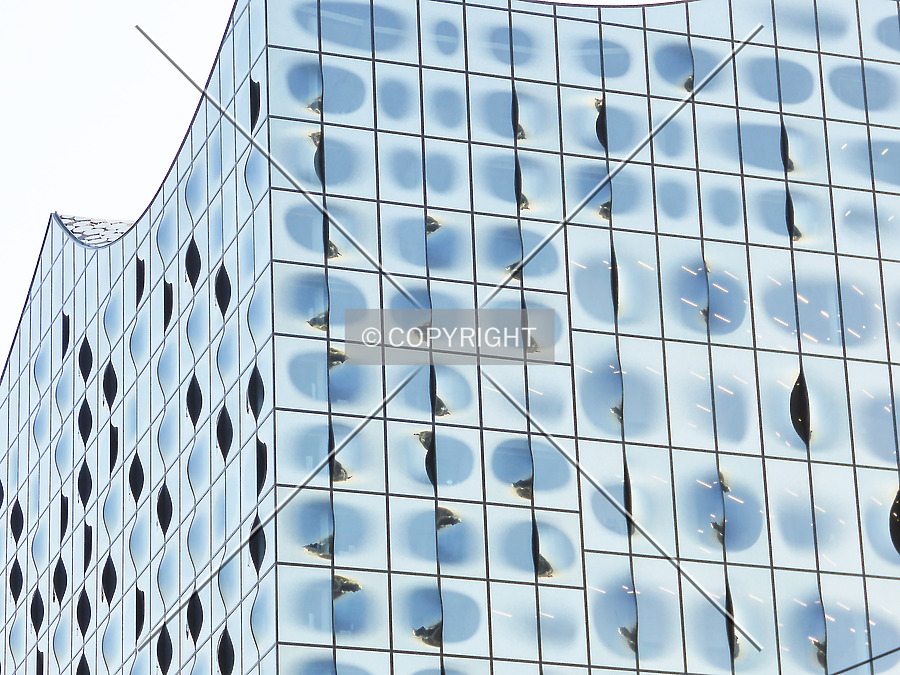Elbphilharmonie by Nephilim